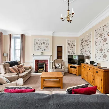 Finest Retreats - York Hall Apartment